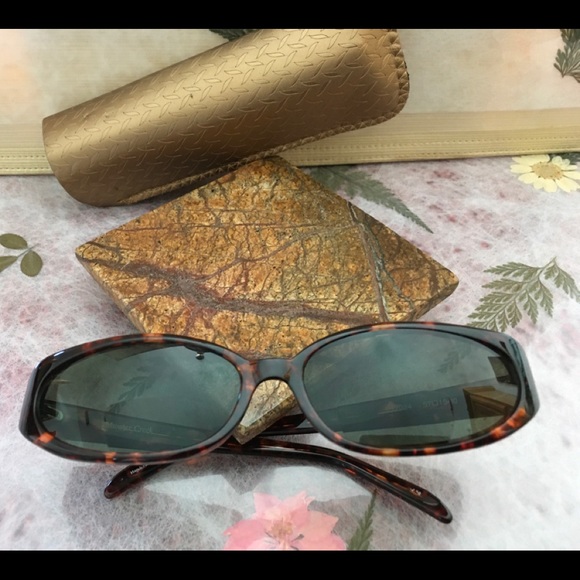 Sunglasses with 2.50 magnification-Tortoise Shell - Picture 2 of 2